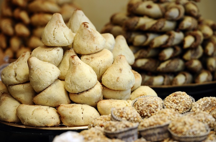حلويات تقليدية جزائرية(ميقال مادينا/أ.ف.ب) 