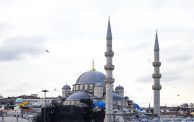 القباب والمآذن في العمارة الإسلامية