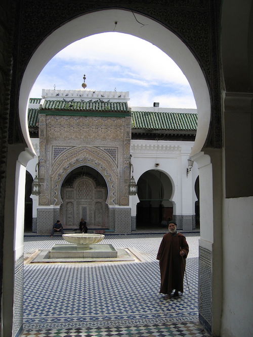 صورة لمدخل جامع القرويين، المصدر ويكيبيديا