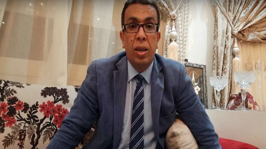 حميد مهداوي، صحفي مغربي معارض تعرض للاعتقال في 2017 (يوتيوب)