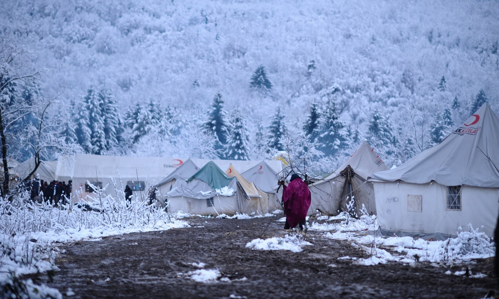 مخيم فليكا كلادوشا للاجئين