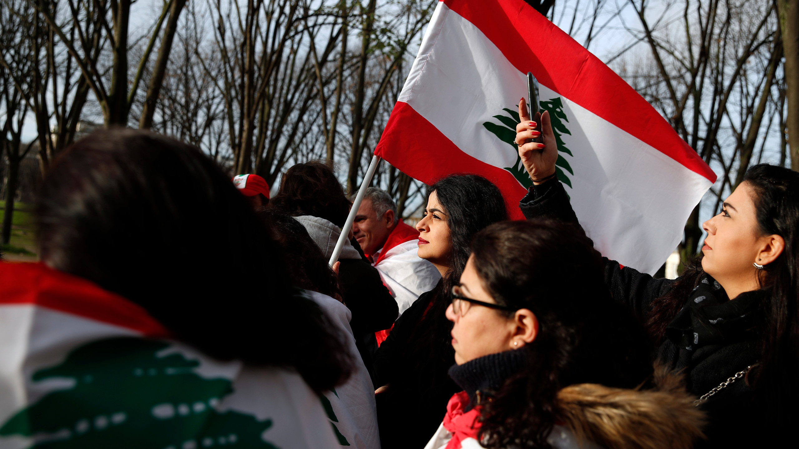 مظاهرات اللبنانيين في فرنسا