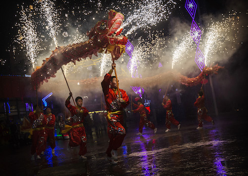 من احتفالات سابقة برأس السنة الصينية (كفين فراير/Getty)