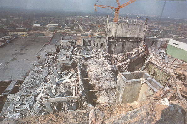 انفجار مفاعل تشرنوبل دفع السلطات المصرية إلى تأجيل مشروعها النووي (إيغور كوستين/ Getty)