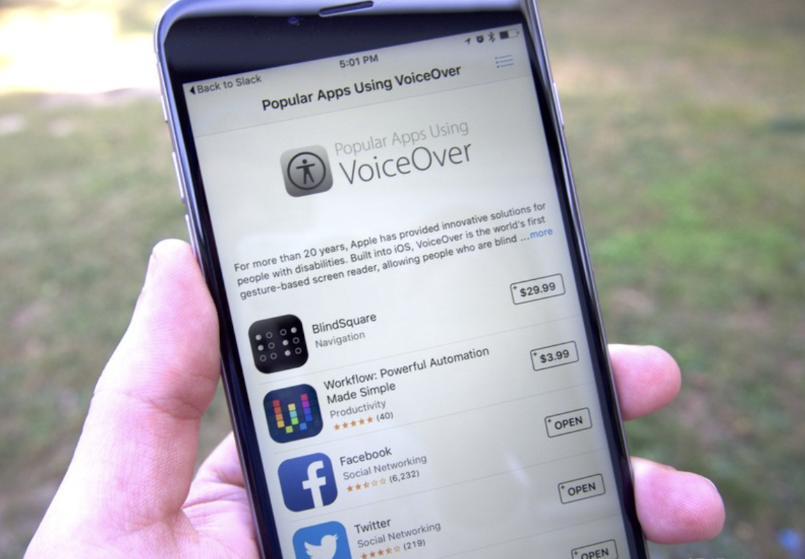 Iphone voice. Voice over что это на айфоне. Приложение Voice. Over приложение на айфон. Режим voiceover на iphone.