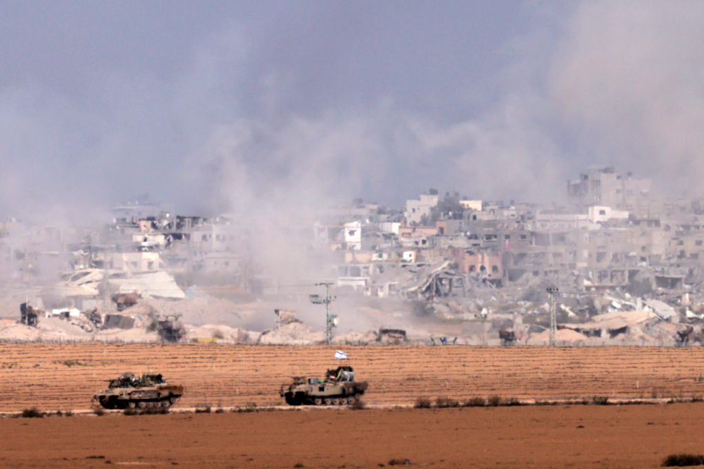 آليات جيش الاحتلال في غزة