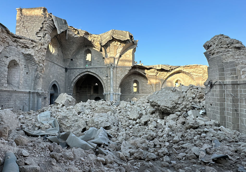 المسجد العمري بعد تدميره