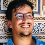 كاتب ومدون مغربي