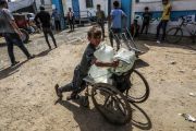 مجاعة وتلف مساعدات في غزة