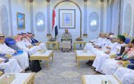 رئيس المجلس السياسي للحوثيين مهدي المشاط يستقبل الوفدين السعودي والعماني