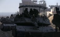يسعى جيش الاحتلال لتعزيز وجود في المناطق التي انسحب منها في شمال غزة (GETTY)