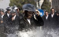 يهود حريديم في مظاهرة ضد التجنيد الإجباري