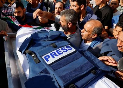 تشييع أحد الصحفيين في قطاع غزة