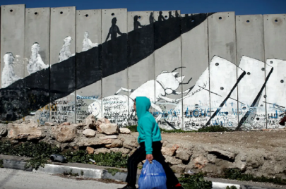 هل يمكن استخدام القانون الدولي لصالح الفلسطينيين؟ (Getty)