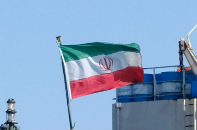 استهدف الهجوم مسؤولًا بارزًأ في الحرس الثوري الإيراني (تويتر)