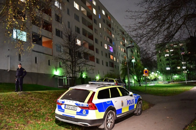 الشرطة السويدية في موقع جريمة