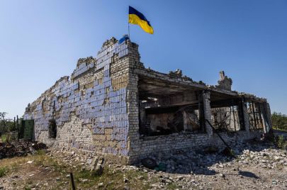 لم تحدث تغيرات كبيرة في خارطة المعارك، واعترف القادة الأوكرانيون ببطء هجومهم المضاد (GETTY)