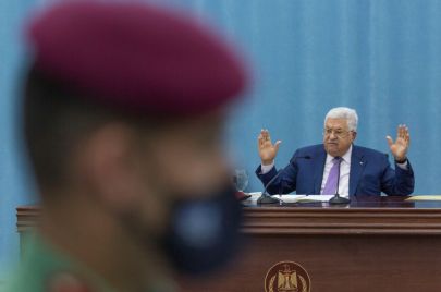 محمود عباس، المحرقة، اليهود والهولوكوست