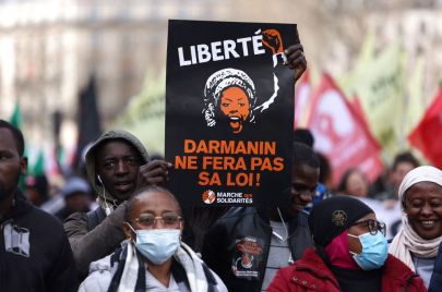 احتجاجات على قانون الهجرة الفرنسي