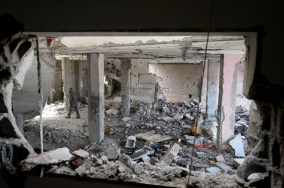 الدمار الذي خلّفه قصف طائرات الاحتلال لمسجد الأنصار في مخيم جنين