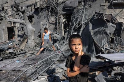 قصف إسرائيلي واسع على قطاع غزة متعمد ويدمج تقنيات الذكاء الاصطناعي 