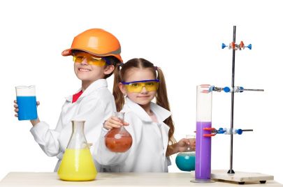 تجارب كيميائية سهلة للأطفال