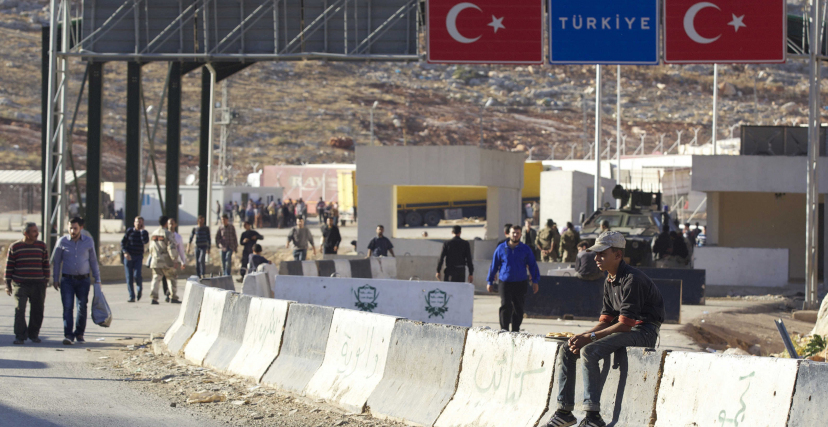انتهاكات بحق اللاجئين السوريين وغياب للضوابط في تركيا (Getty)