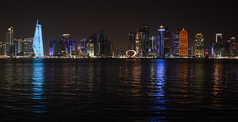 مدينة الدوحة ليلًا