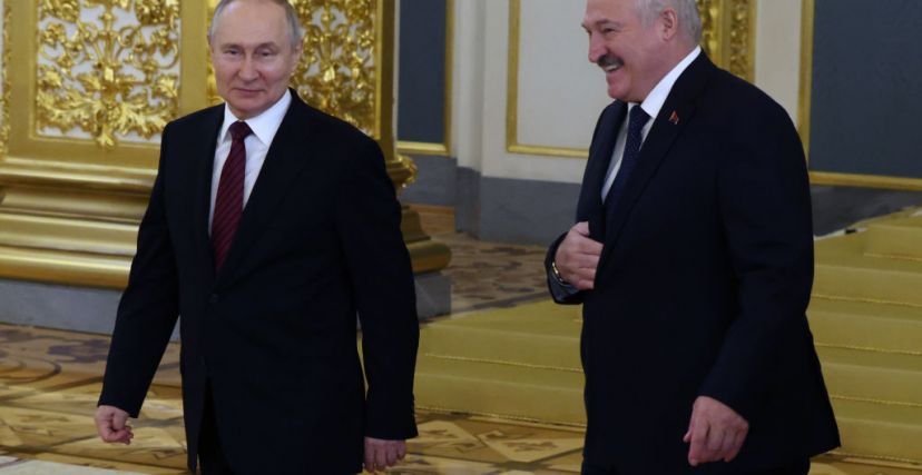 بوتين ولوكاشينكو في لقاءٍ سابق (GETTY)