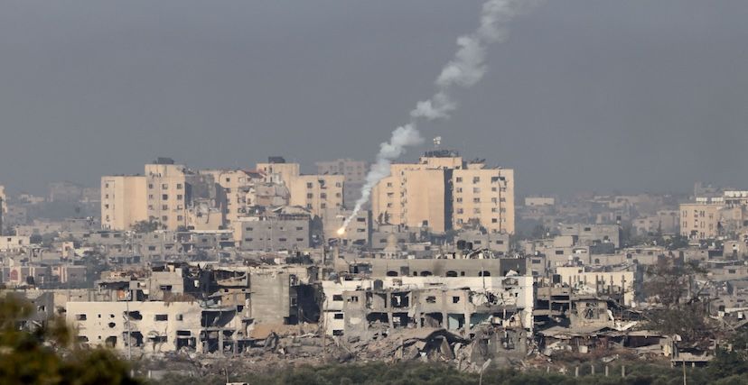 (Getty) قطاع غزة تحت القصف 