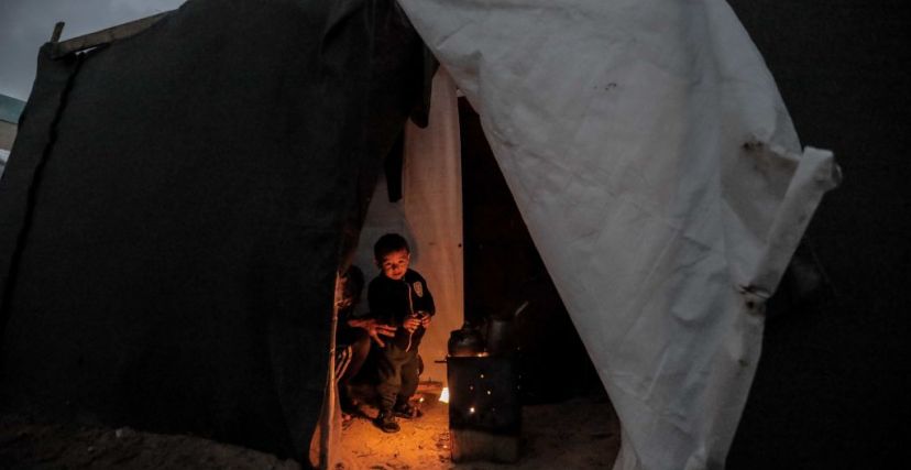 يعيش النازحون في جنوب قطاع غزة في ظل أزمة إنسانية كارثية 