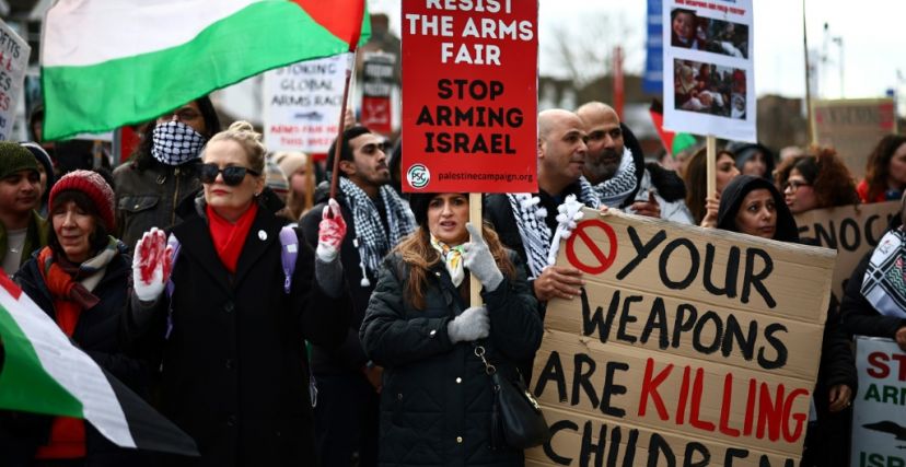 مظاهرات مؤيدة للفلسطينيين جنوب لندن (وكالة فرانس برس)