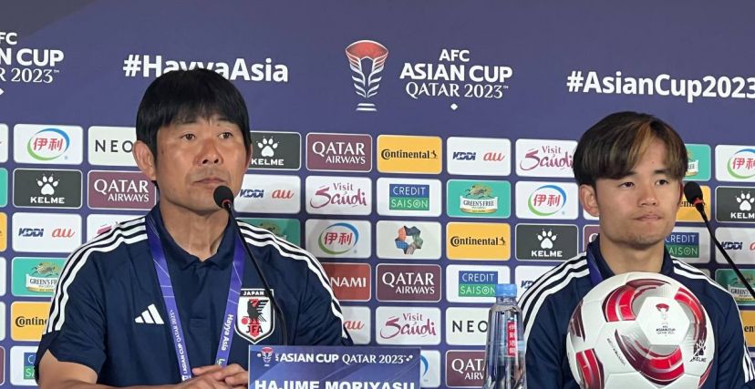 مدرب اليابان هاجيمي مورياسو ونجم اليابان كوبو قبل مواجهة البحرين