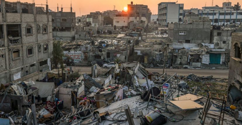 آثار الدمار الذي خلّفه قصف الاحتلال على رفح