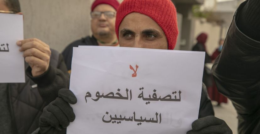 اعتقالات متواصلة في تونس