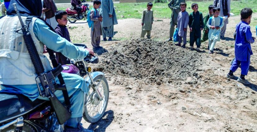 يشكل الأطفال النسبة الأكبر من ضحايا الألغام في أفغانستان (AFP)
