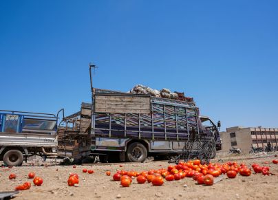 قصف الطيران الروسي سوقًا للخضار في أدلب