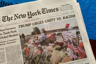 نيويورك تايمز تروج لترامب 
