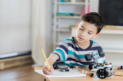 كيفية تعليم برمجة الروبوتات للأطفال