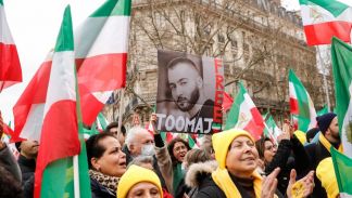 مظاهرة في باريس تطالب بإطلاق سراح توماج صالحي