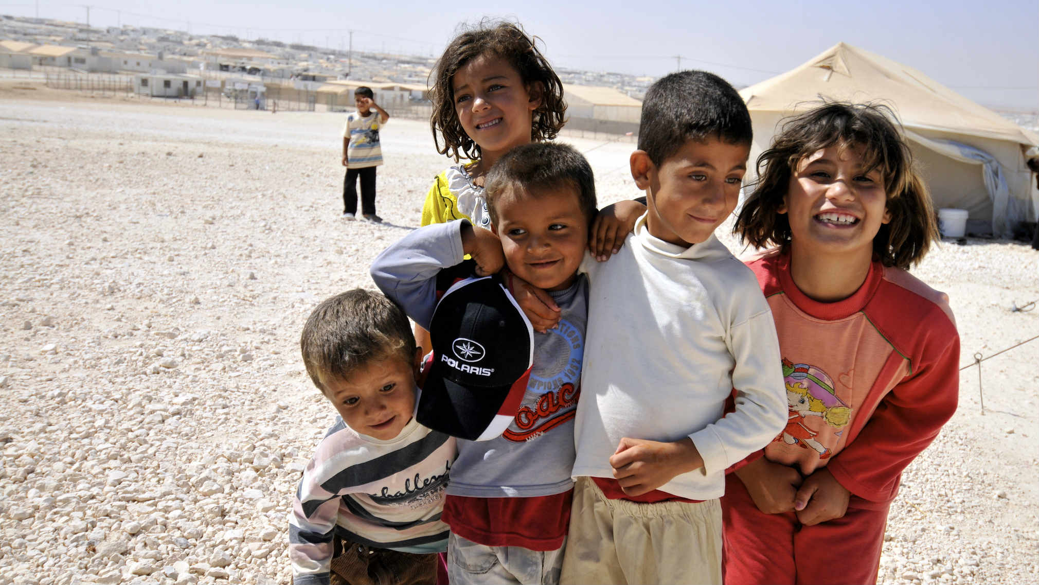 عشرات الآلاف من الأطفال السوريين يعانون من انعدام الجنسية بسبب الحرب (Flickr)